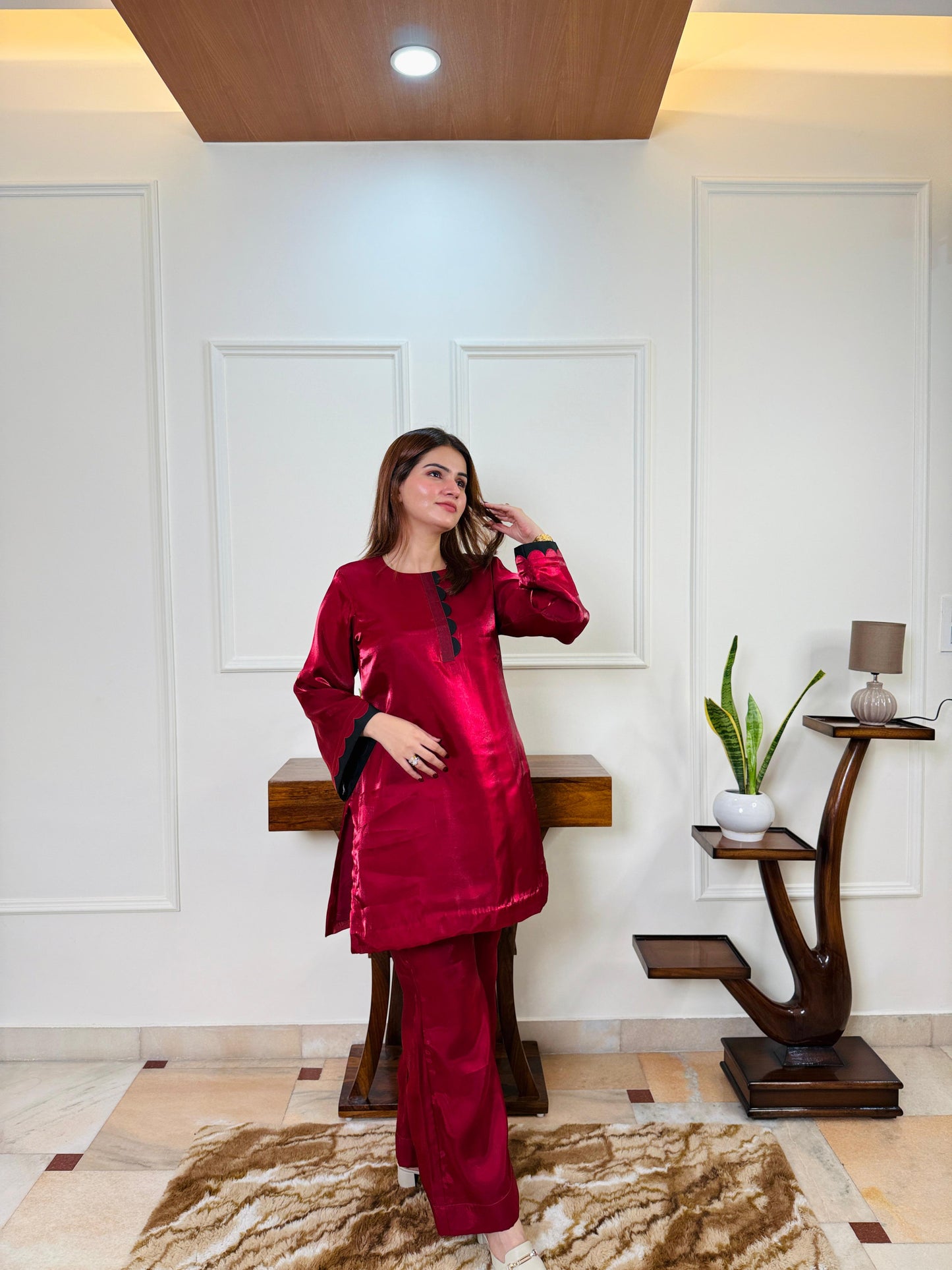 Gala Grace - Red