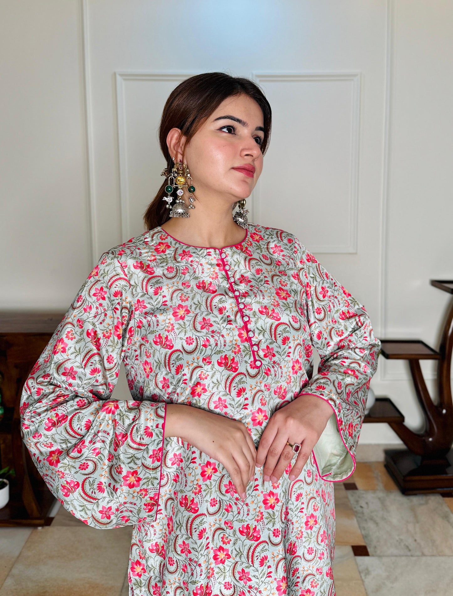 Aarvi Crepe Suit Set
