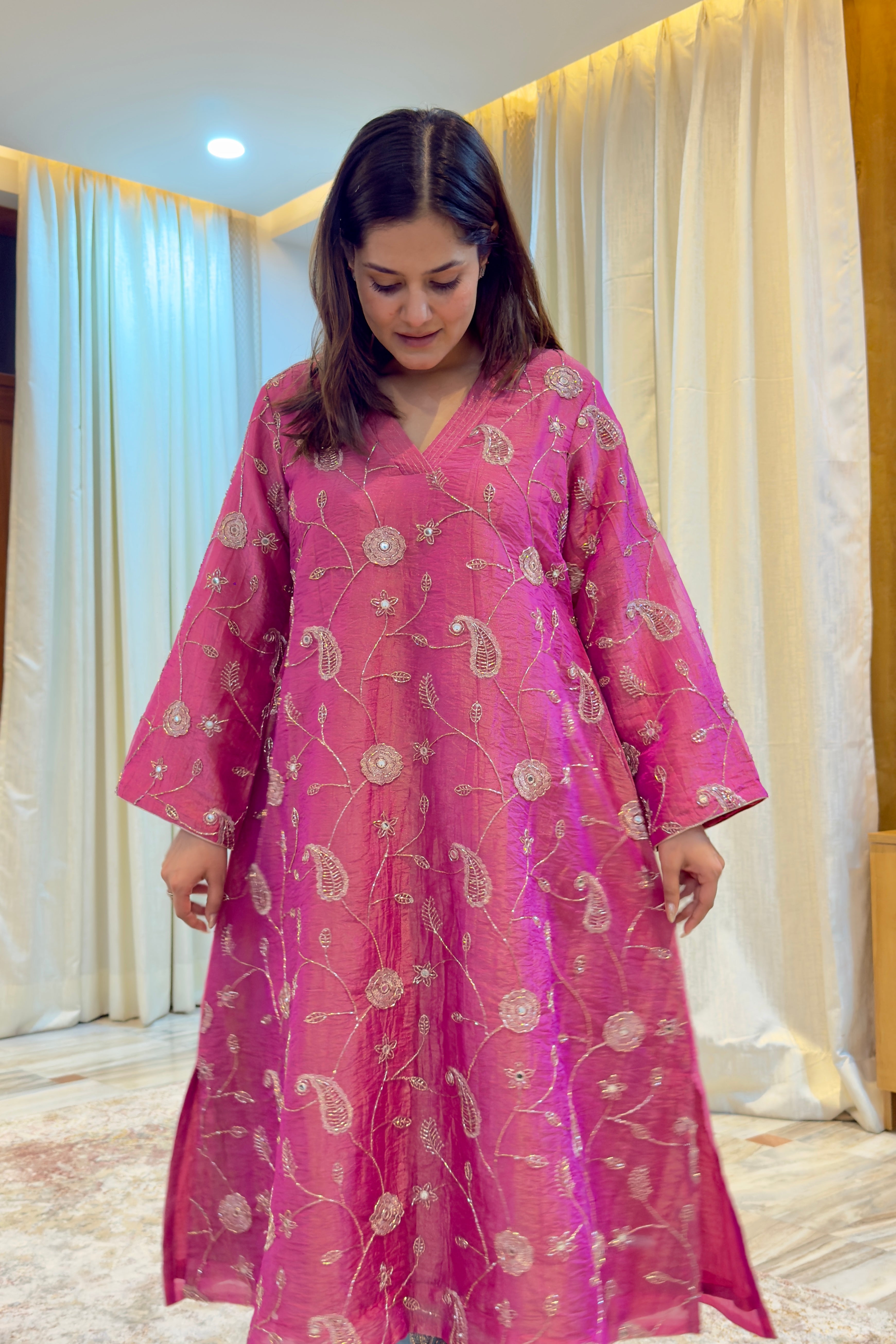 Gulabi Noor – Tissue Crush Suit Set