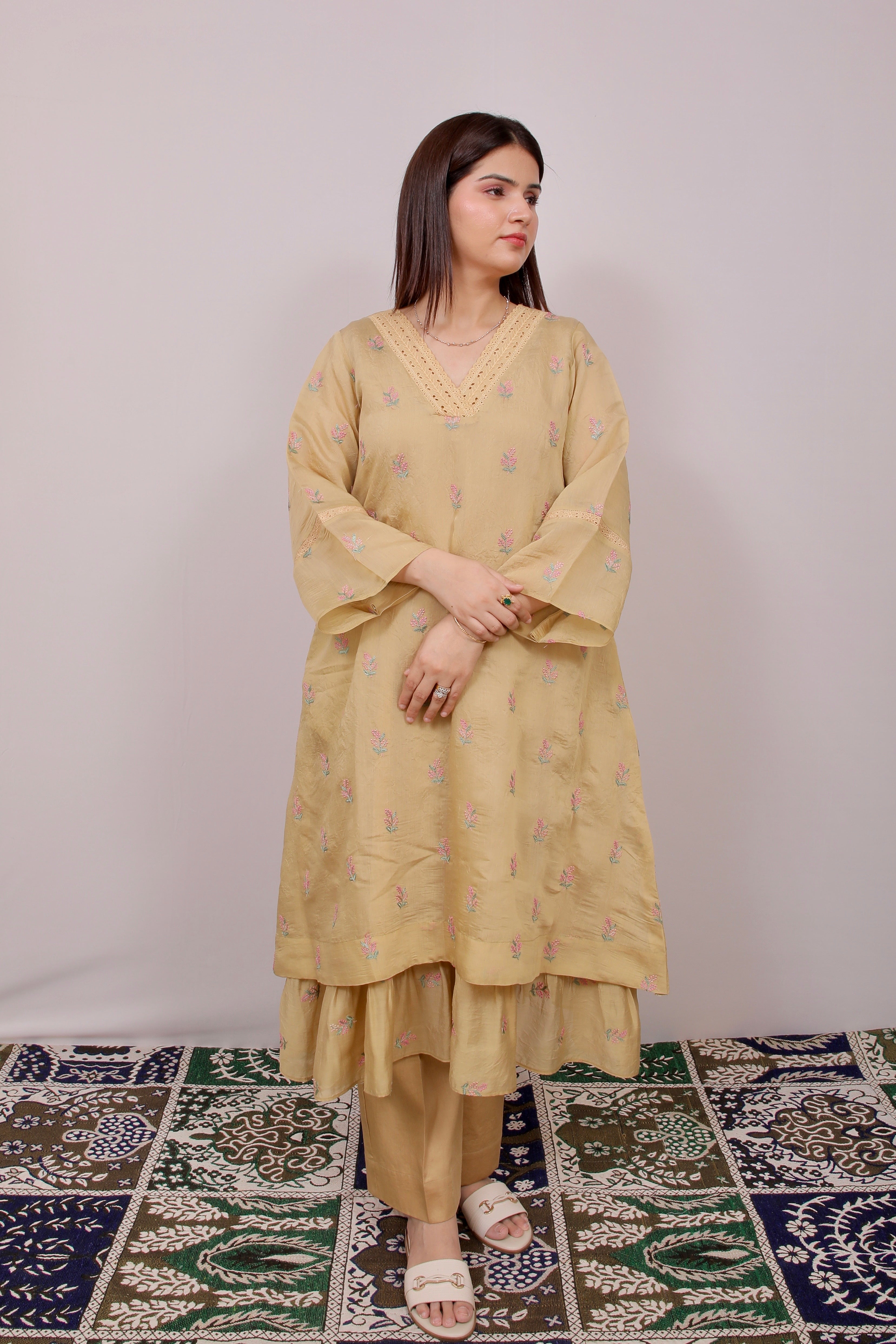 Sunheri Mul Chanderi Anarkali Set