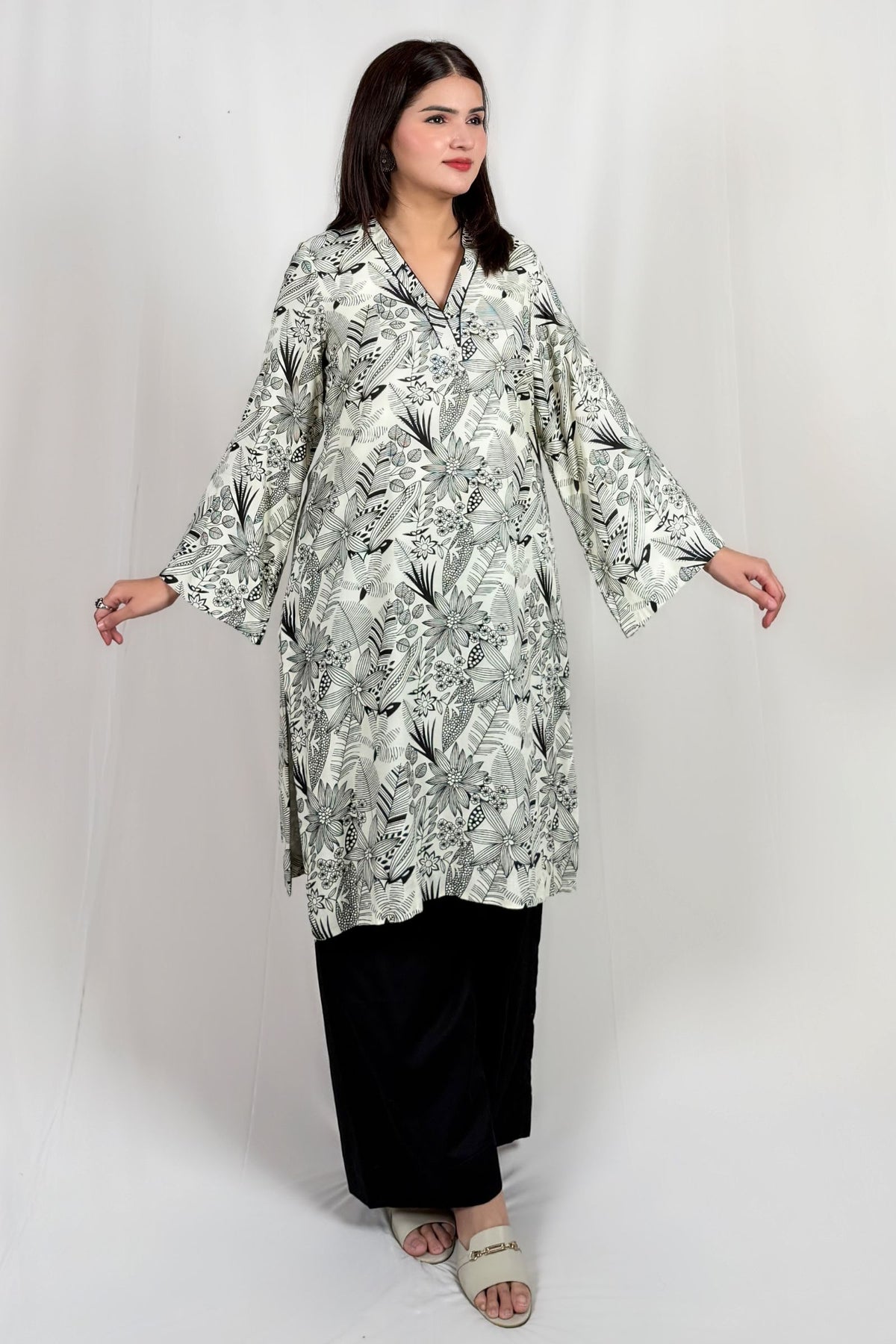 Ink & Ivory Ethnic Co-ord Set