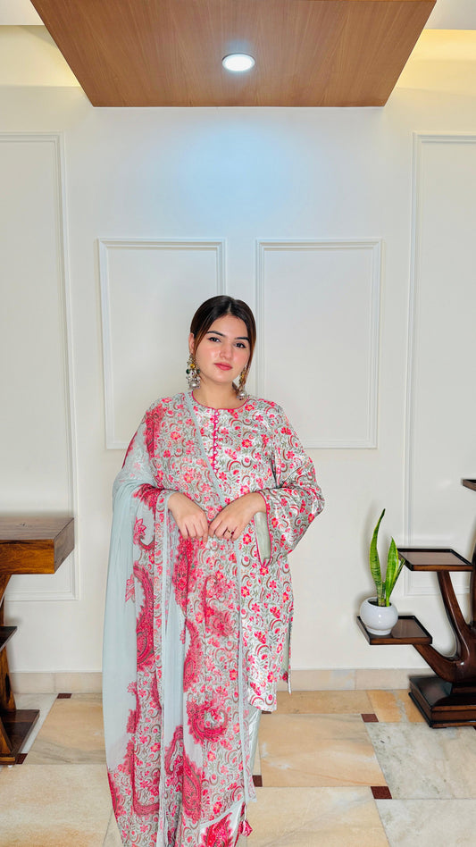 Aarvi Crepe Suit Set